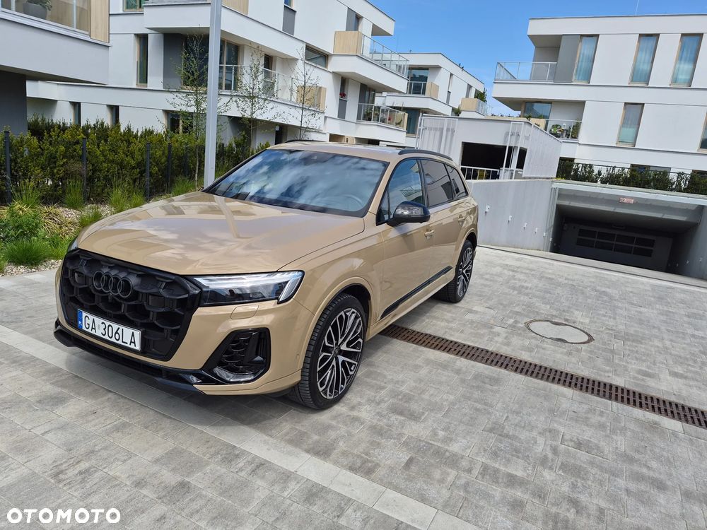Audi Q7 TFSI e PHEV 290 kW Quattro S Line Tiptr - 9