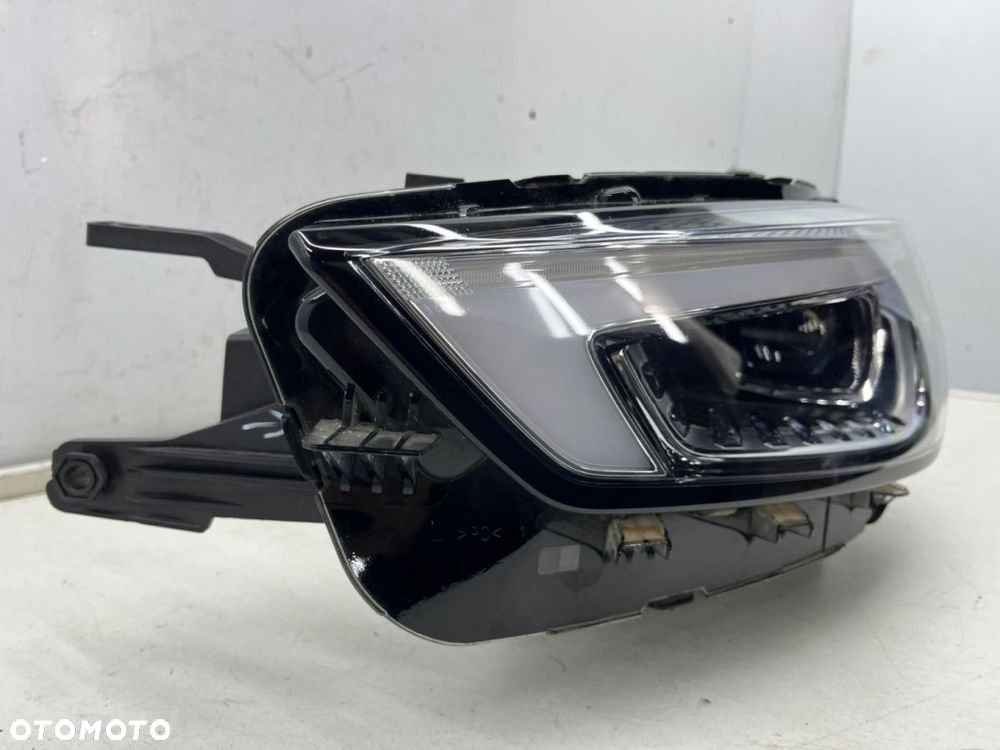 Lampa reflektor MG ZS lift 19r.- MG ZS EV lift 21r.- LEWA przednia full LED lewy przód 11 pin EUROPA - 2