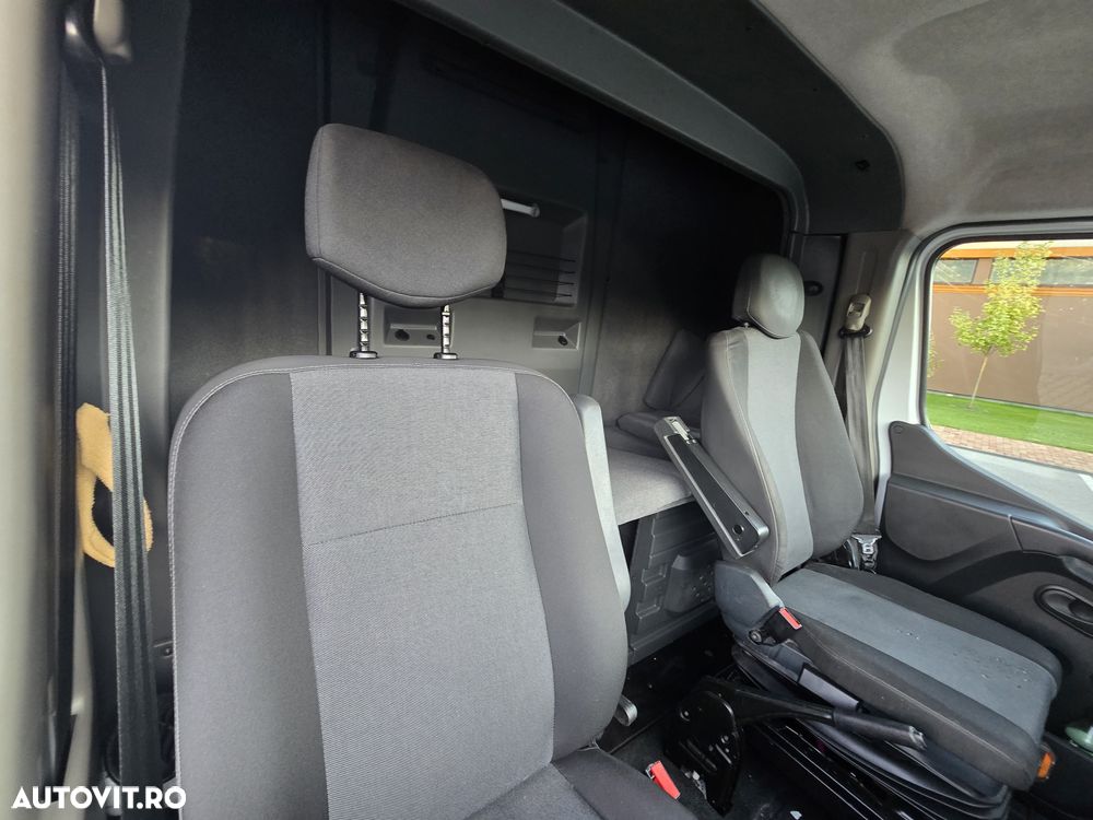 Renault Master - 10