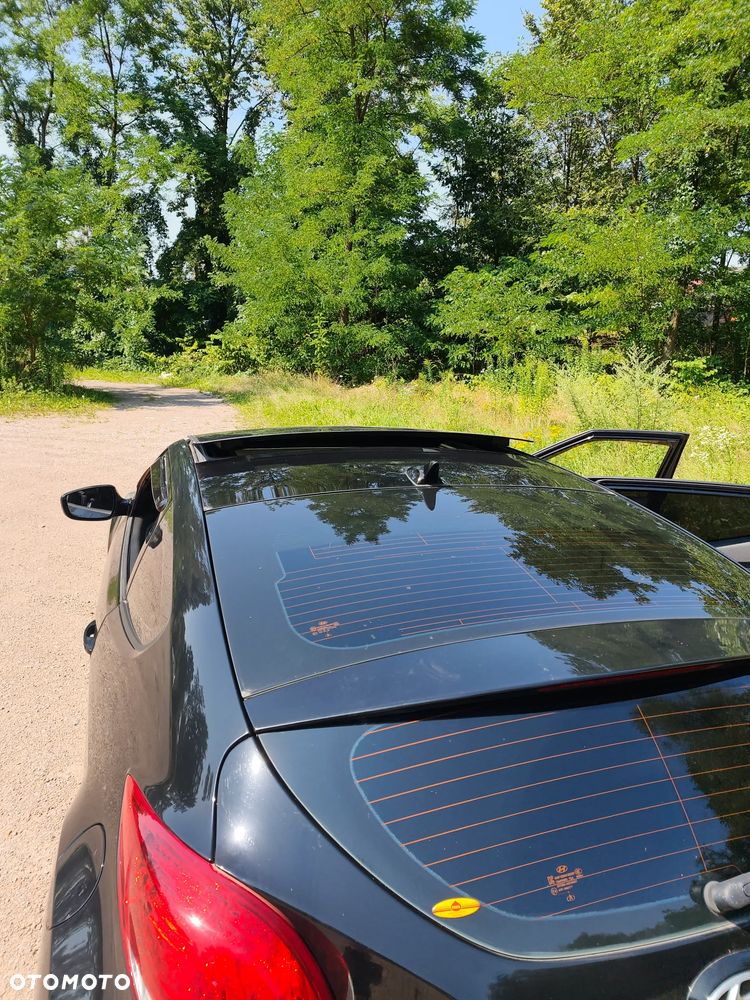 Hyundai Veloster 1.6 blue Premium - 19