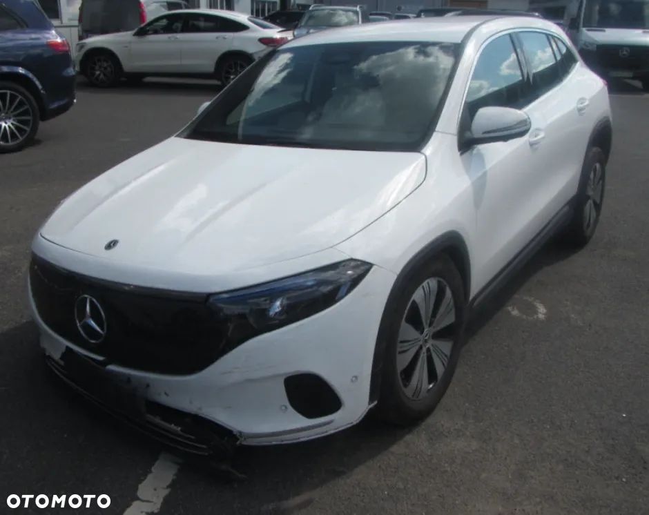Mercedes-Benz Eqa