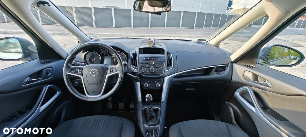 Opel Zafira 2.0 CDTI Enjoy - 8