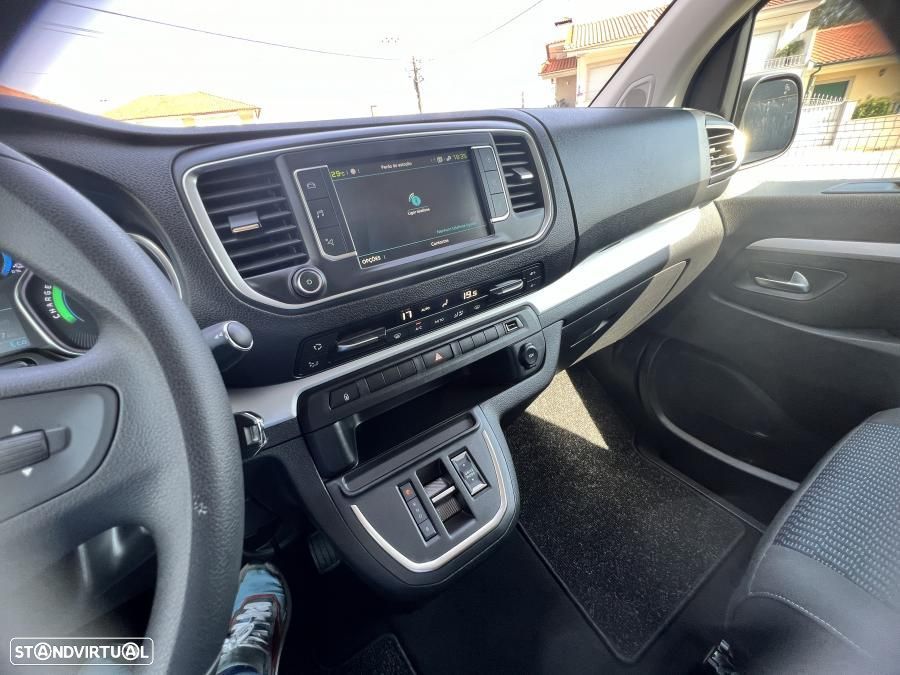 Peugeot e-Traveller L2 (75kWh) Allure - 42