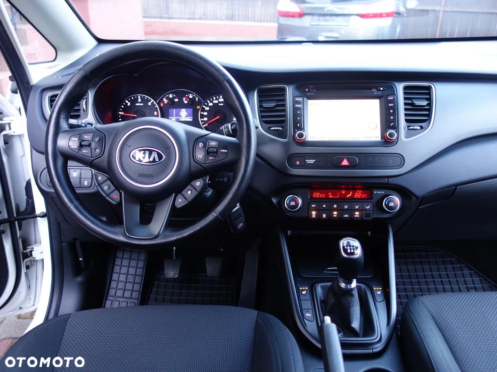 Kia Carens 1.7 CRDi Business Line - 25