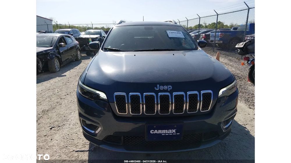 Jeep Cherokee - 4