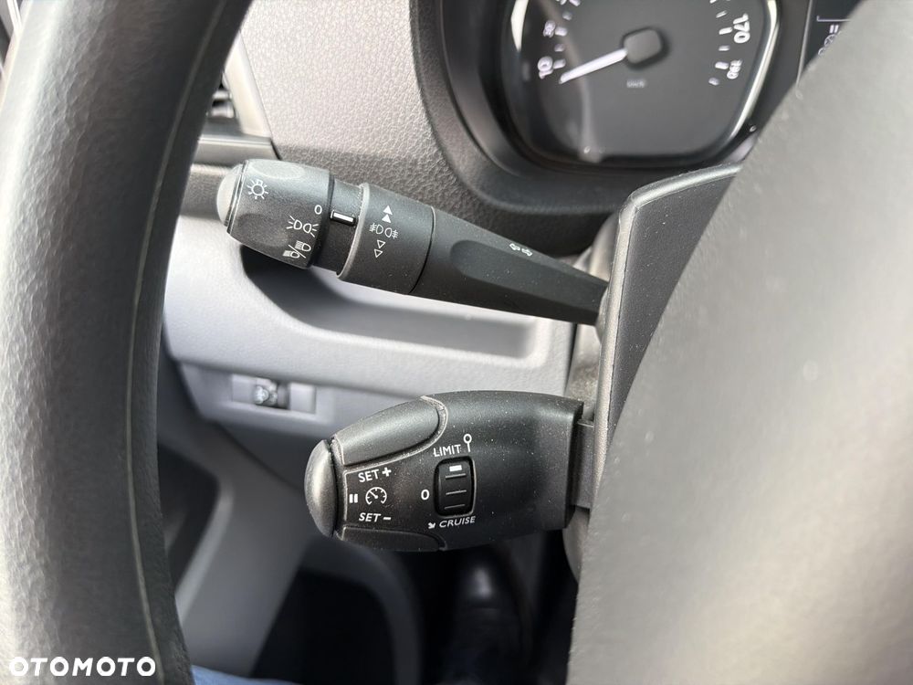 Toyota PROACE - 15