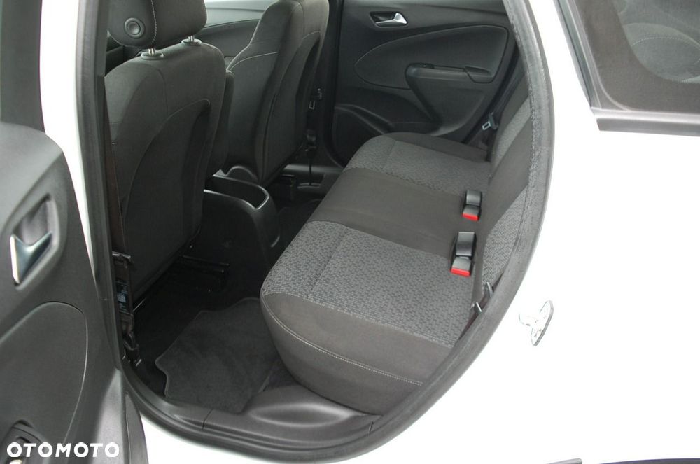 Opel Crossland X - 26
