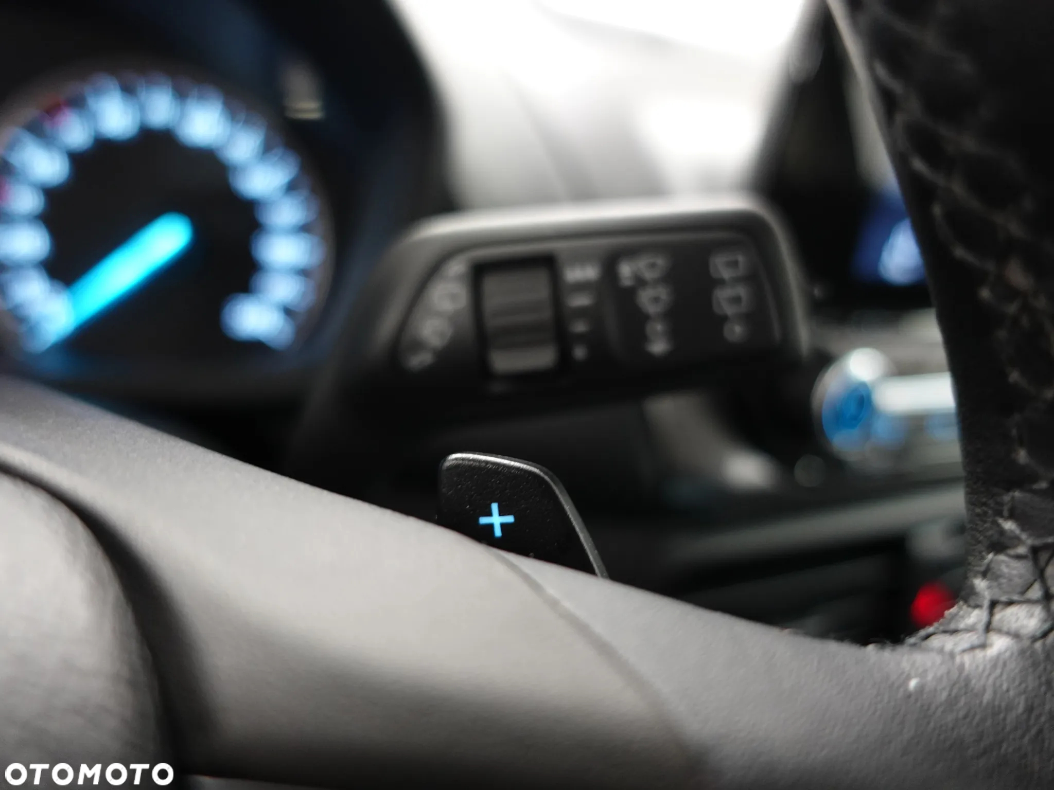 Ford EcoSport 1.0 EcoBoost TREND - 40