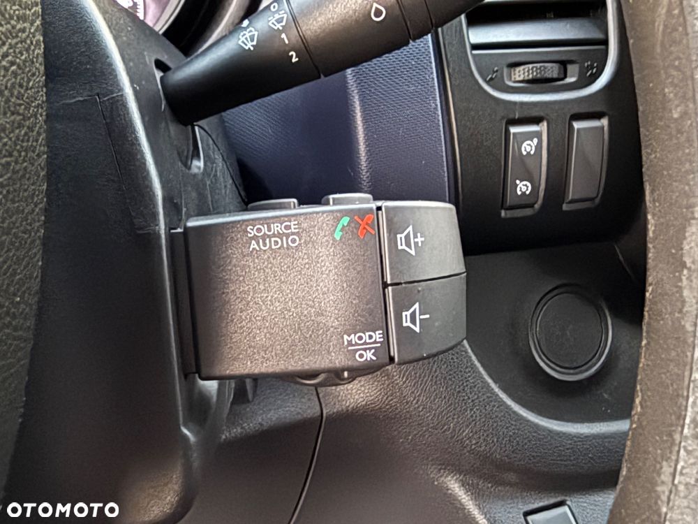 Opel Vivaro - 21