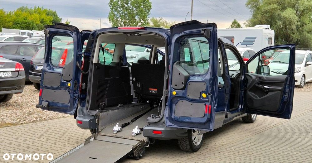 Ford Transit Connect - 22