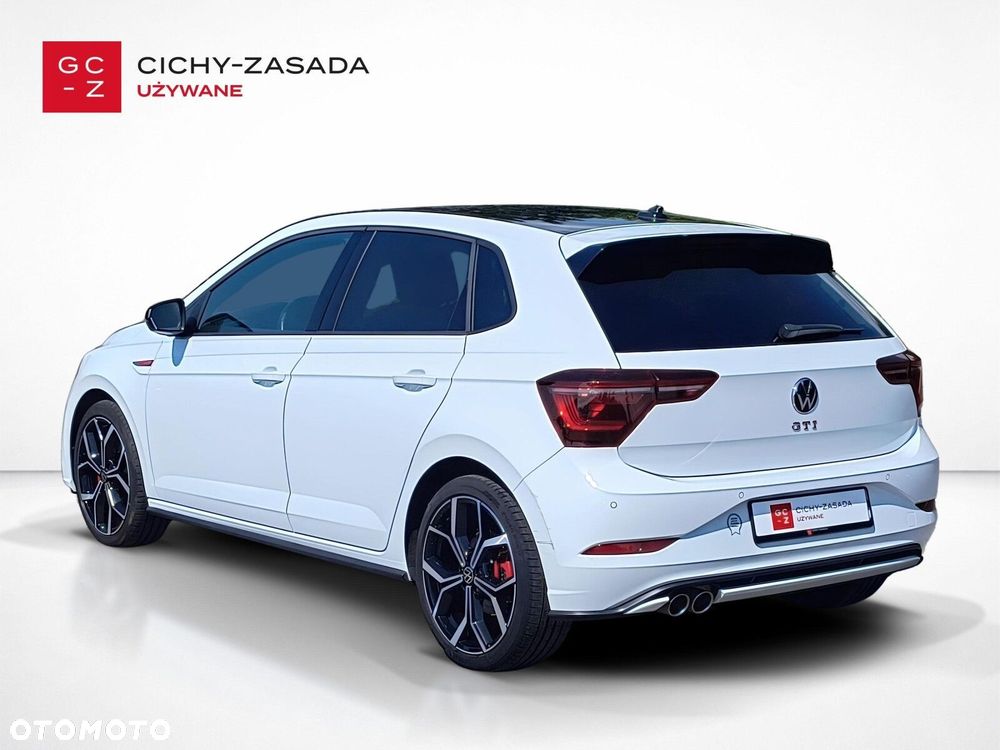 Volkswagen Polo - 3