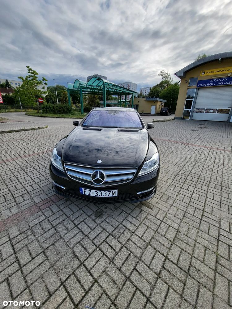 Mercedes-Benz CL 500 4-Matic BlueEff - 16