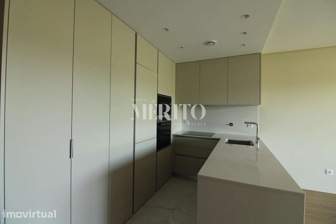 Arrendamento Apartamento T1 situado no centro de Barcelos - Grande imagem: 4/13