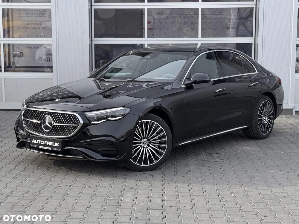 Mercedes-Benz Klasa E 220 d 4Matic 9G-TRONIC Edition AMG Line - 2
