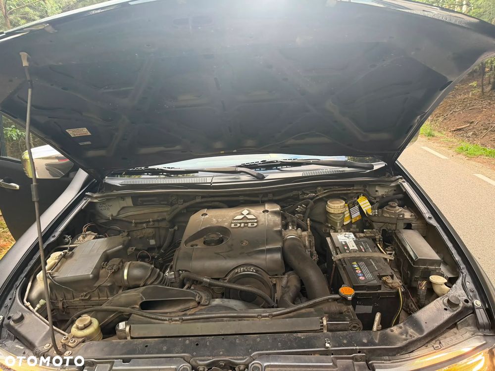 Mitsubishi L200 2.5 DID Intense + - 7