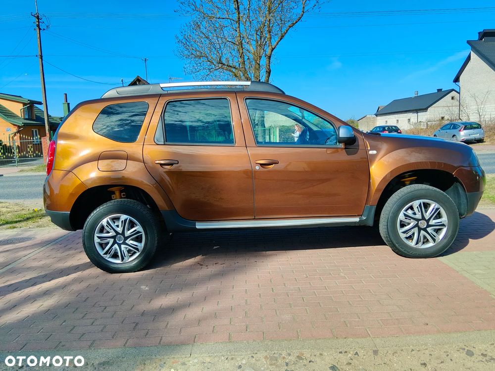 Dacia Duster 1.6 16V 4x4 - 4