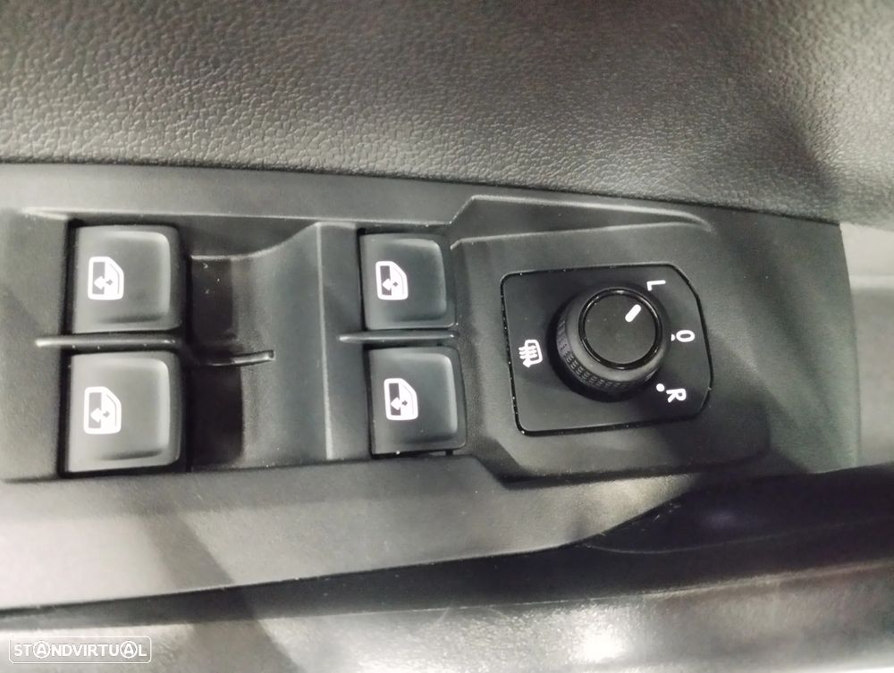 VW Taigo 1.0 TSI - 17