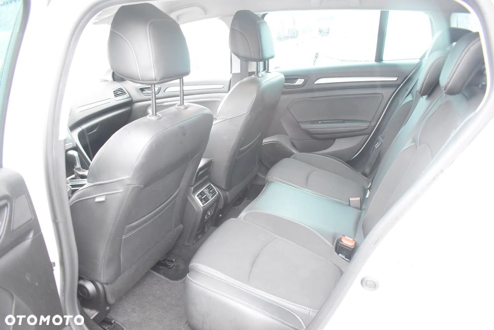 Renault Megane ver-1-5-blue-dci-intens - 12