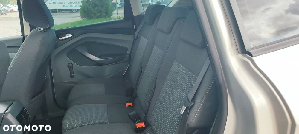Ford C-MAX 1.6 Ti-VCT SYNC Edition - 11