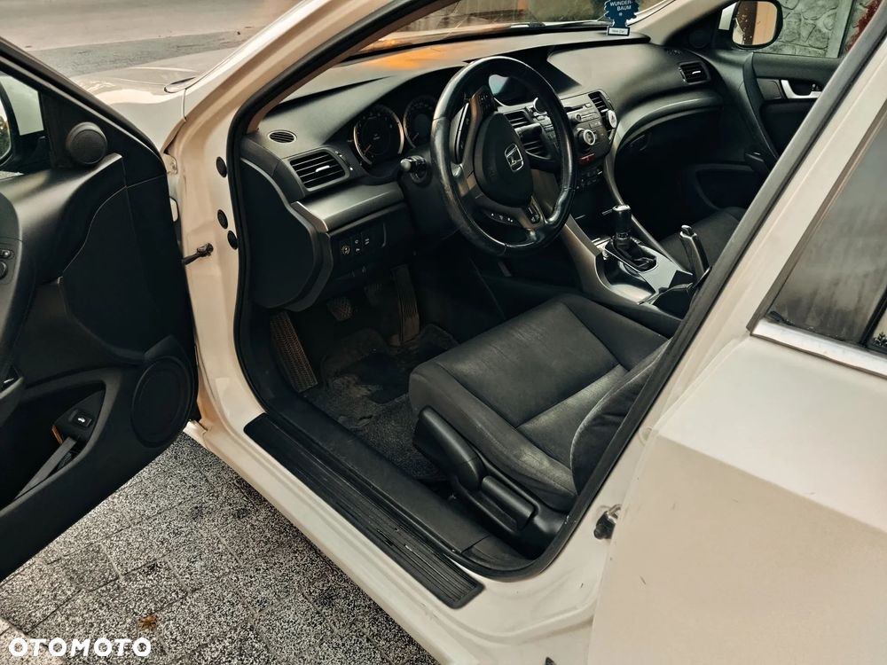 Honda Accord 2.0 Elegance - 11