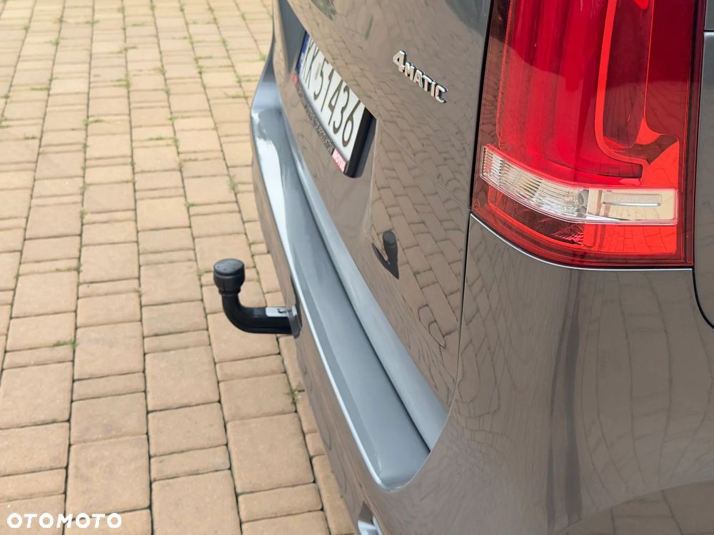 Mercedes-Benz Klasa V 300 d 4-Matic Exclusive 9G-Tronic (d³ugi) - 4