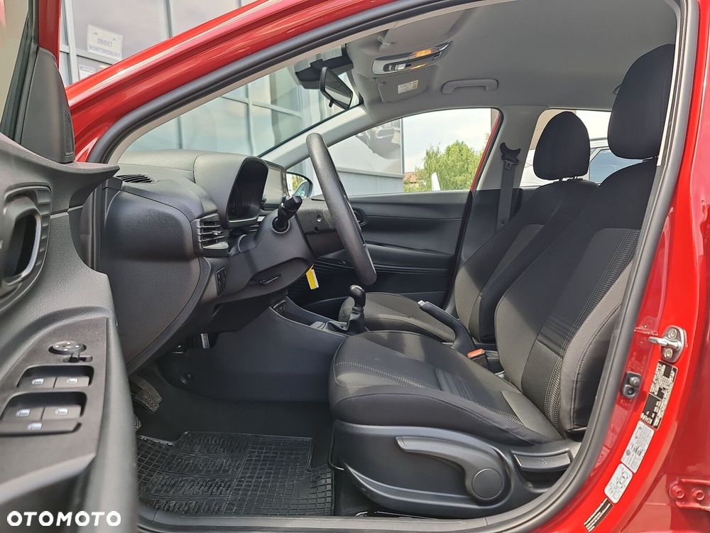 Hyundai i20 1.2 Pure - 13