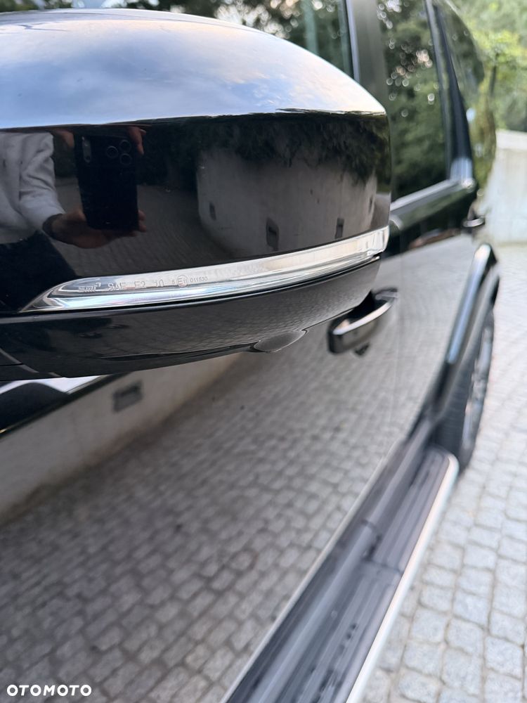 Land Rover Discovery 3.0 V6 SC HSE - 8