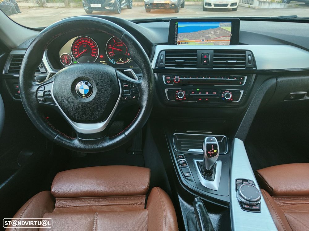 BMW 320 d Auto Line Sport - 48