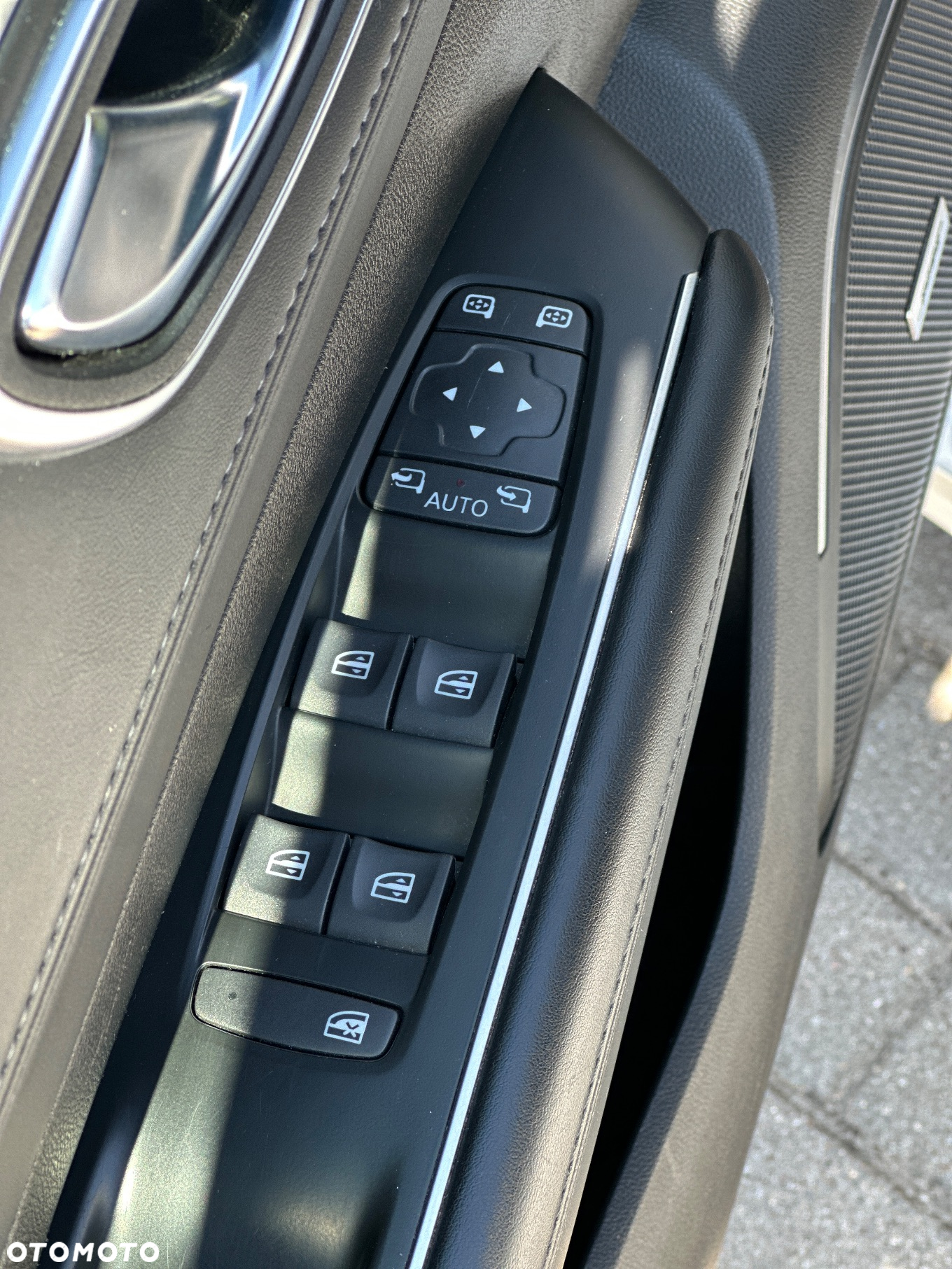 Renault Talisman Grandtour ENERGY dCi 160 EDC INITIALE PARIS - 21