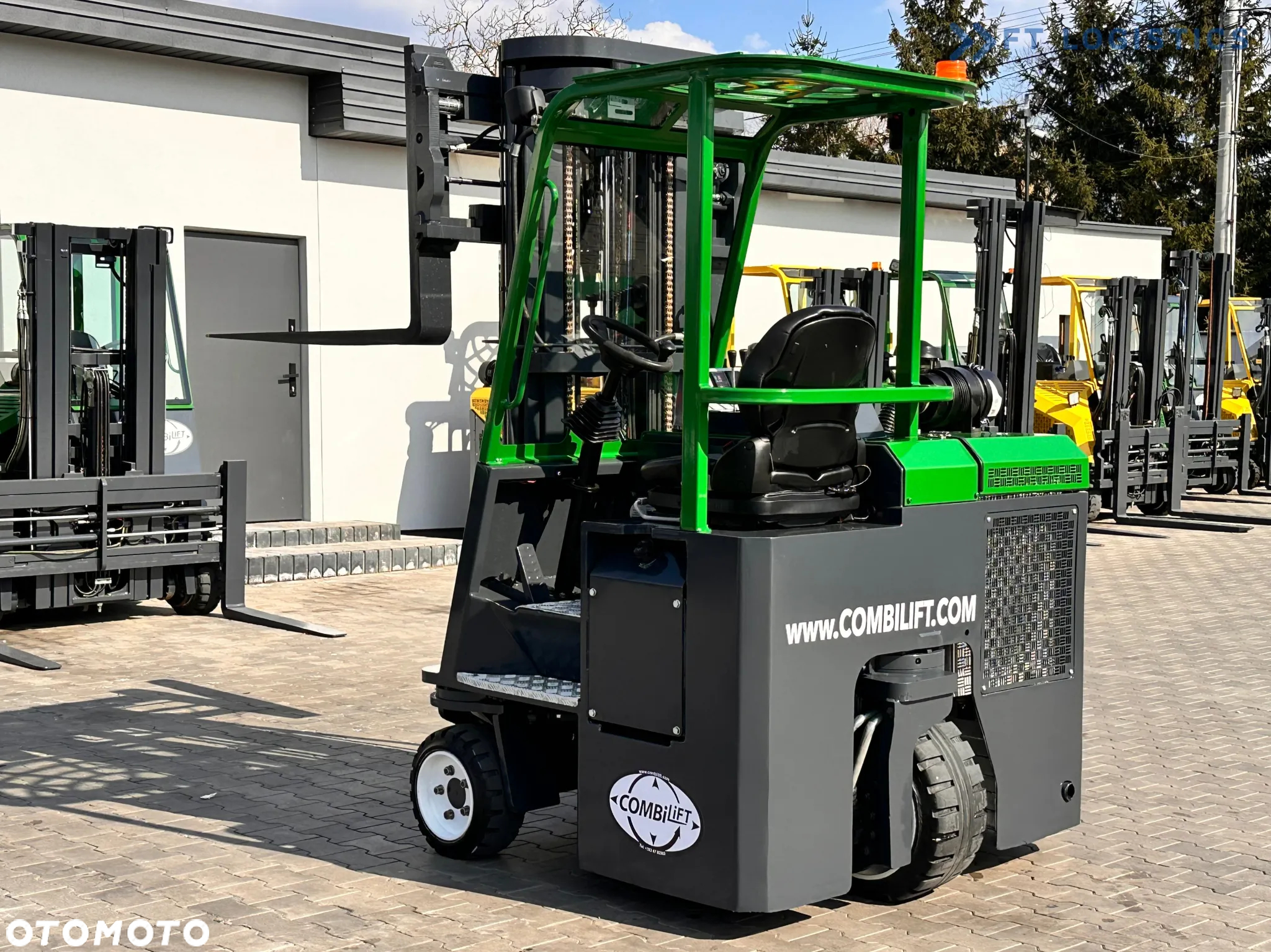 Combilift CB2500 / DIESEL / TRIPLEX / 5500MM / WOLNY SKOK / PRZESUW WIDEŁ / POZYCJONER / JAK NOWY - 32
