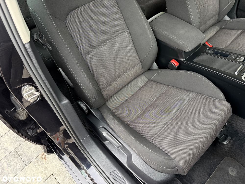 Volkswagen Passat 2.0 TDI BMT Highline DSG - 27