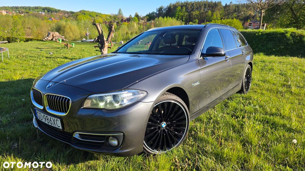 BMW Seria 5 520d xDrive Luxury Line - 1