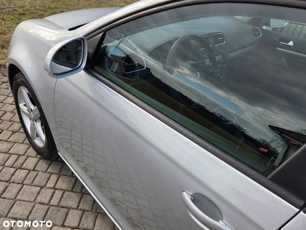 Volkswagen Golf 1.6 TDI BlueMotion Technology Comfortline - 27