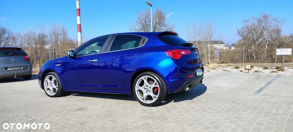 Alfa Romeo Giulietta 2.0 JTDM Distinctive - 6