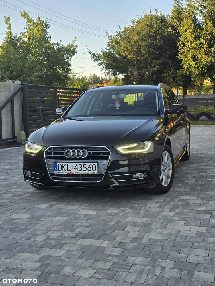 Audi A4 Avant - 1