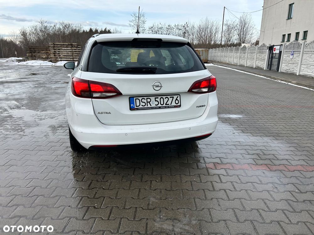 Opel Astra 2018 photo 3