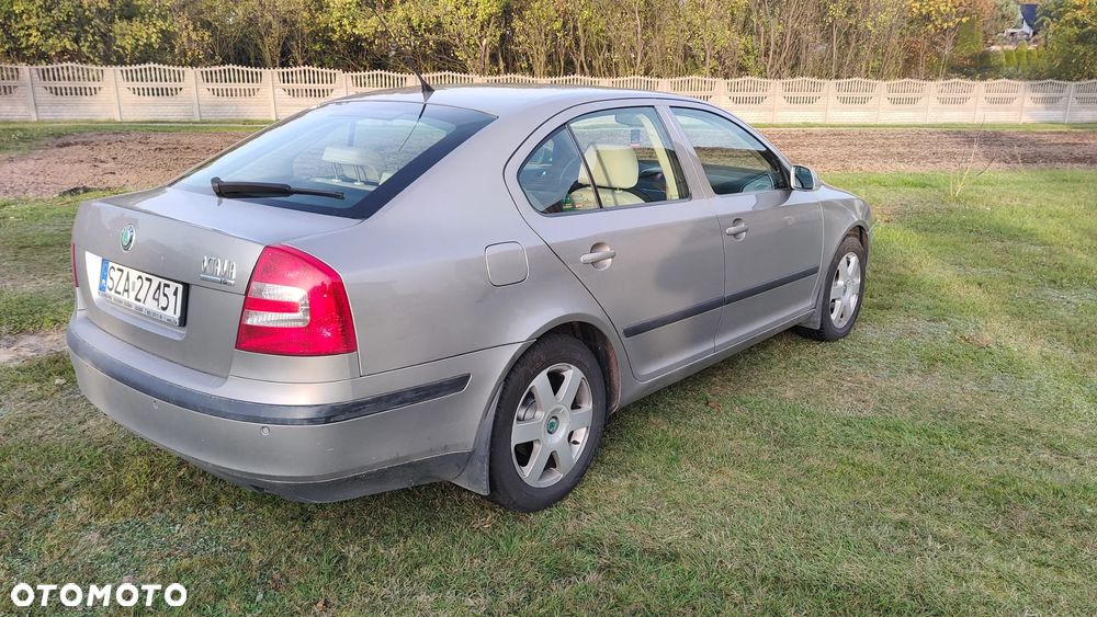 Skoda Octavia 2.0 TDI Elegance - 3