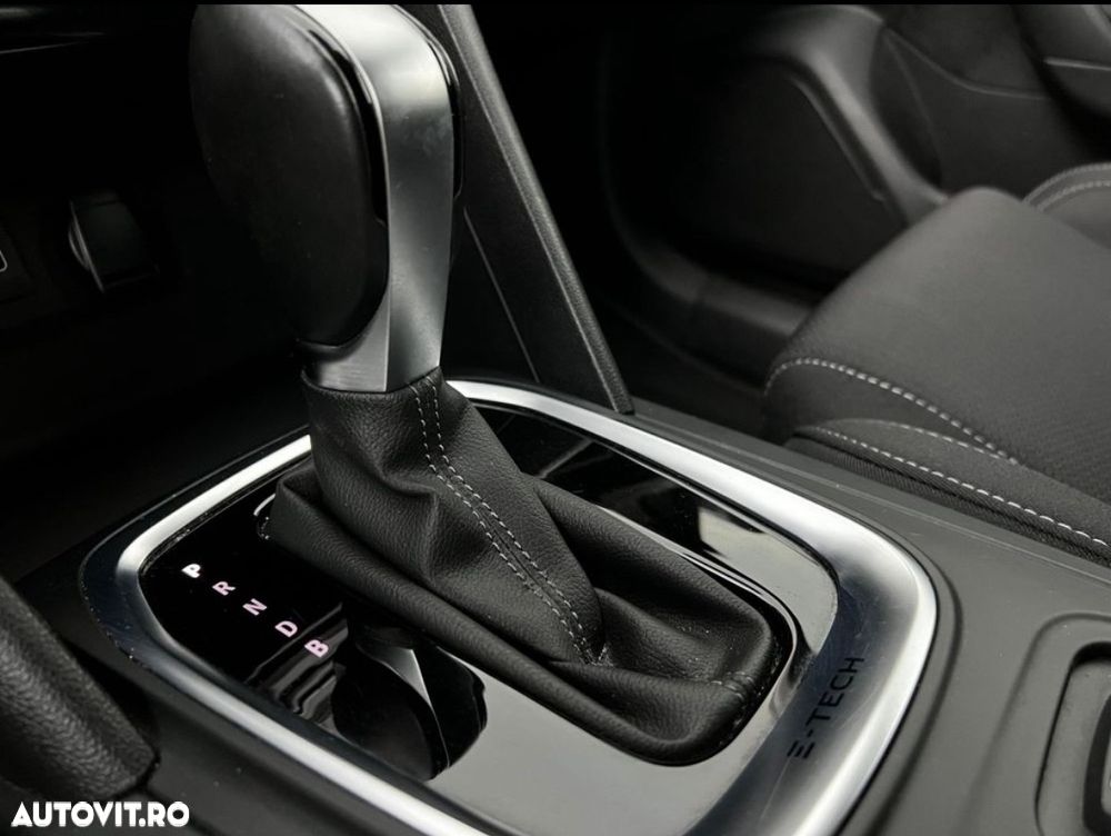 Renault Megane E-TECH Plug-in 160 INTENS - 17