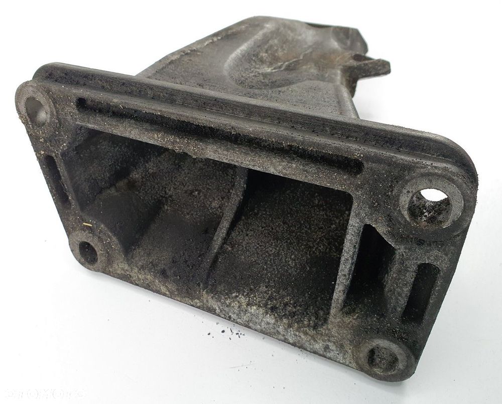 ŁAPA SILNIKA BMW 7 E65 3.0 D 6758420 - 3