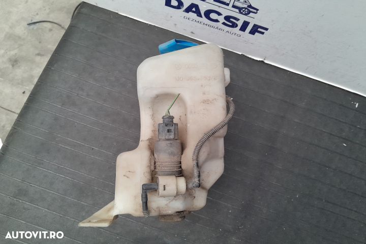 Vas lichid parbriz 1J0955453B 1J0955453B Volkswagen VW Bora 1 [1998 - - 3