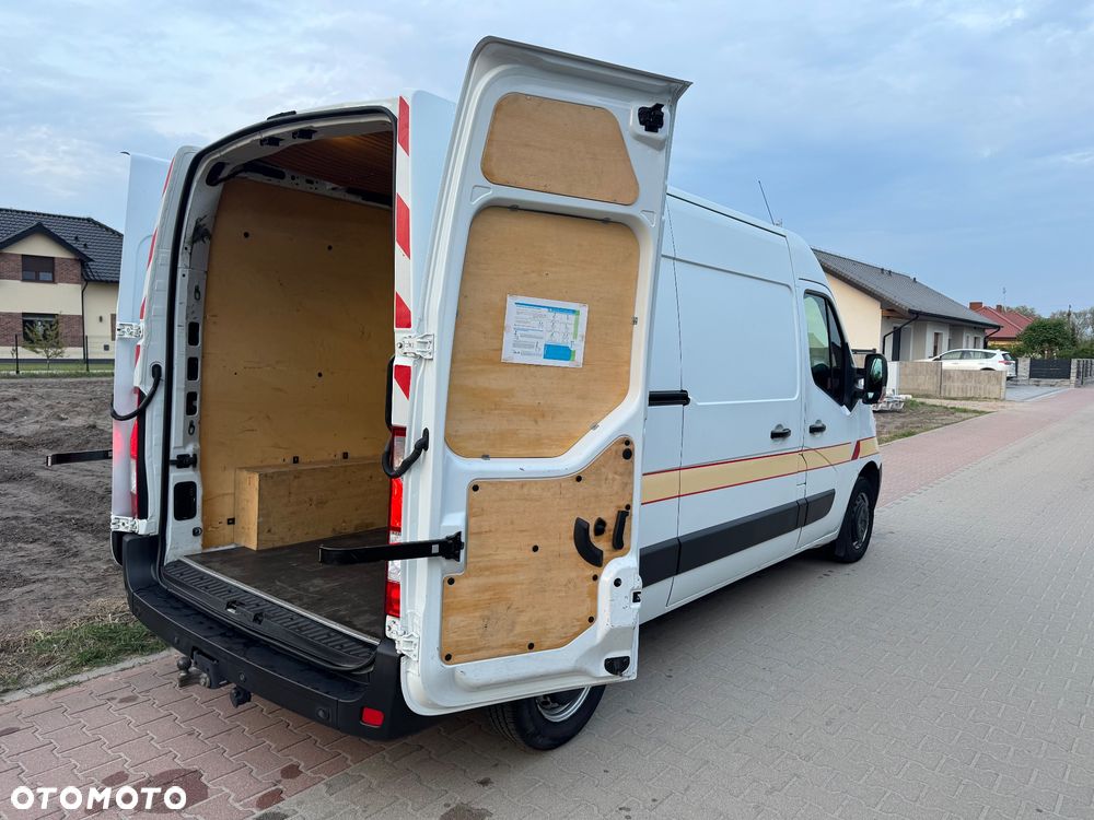 Renault Master - 18