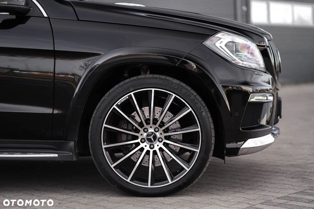 Mercedes-Benz GL - 14