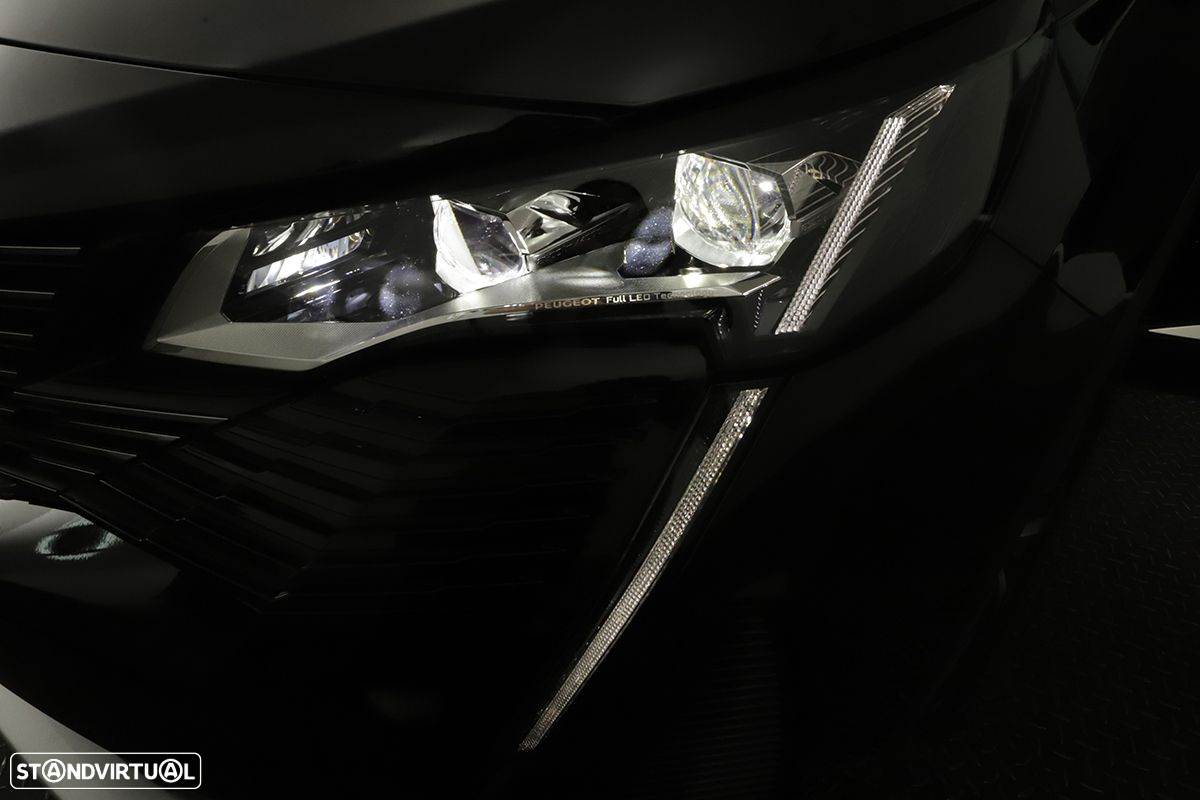 Peugeot 3008 1.2 PureTech GT EAT8 - 6