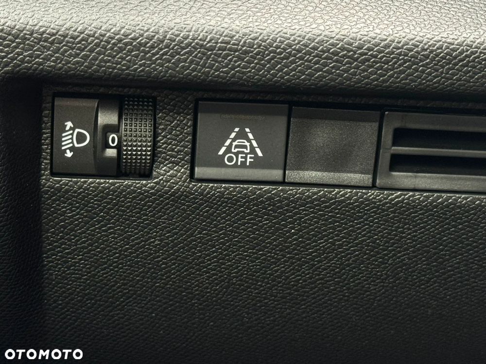 Citroën C4 BlueHDi 110 Stop&Start SHINE - 30