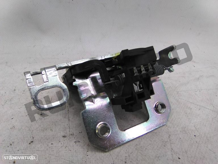 Fecho Banco Trás Direito A20492_00372 Mercedes C W204 Sedan [20 - 2