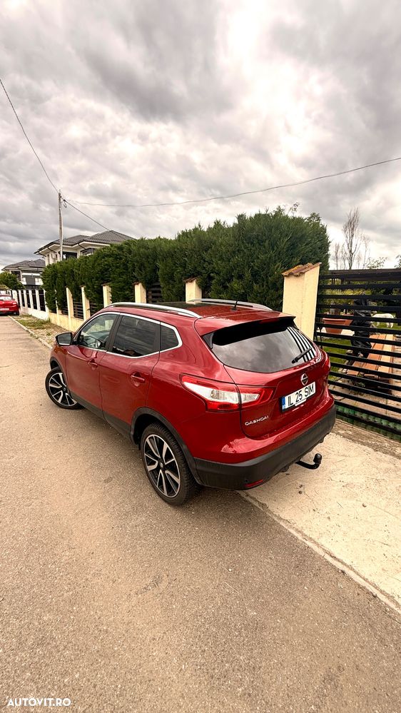 Nissan Qashqai 1.6 DIG-T TEKNA+ - 4