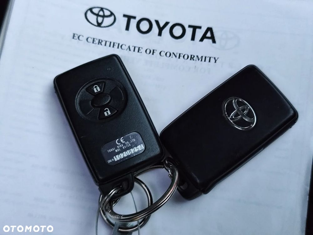Toyota Auris 1.6 VVT-i Prestige MM - 29