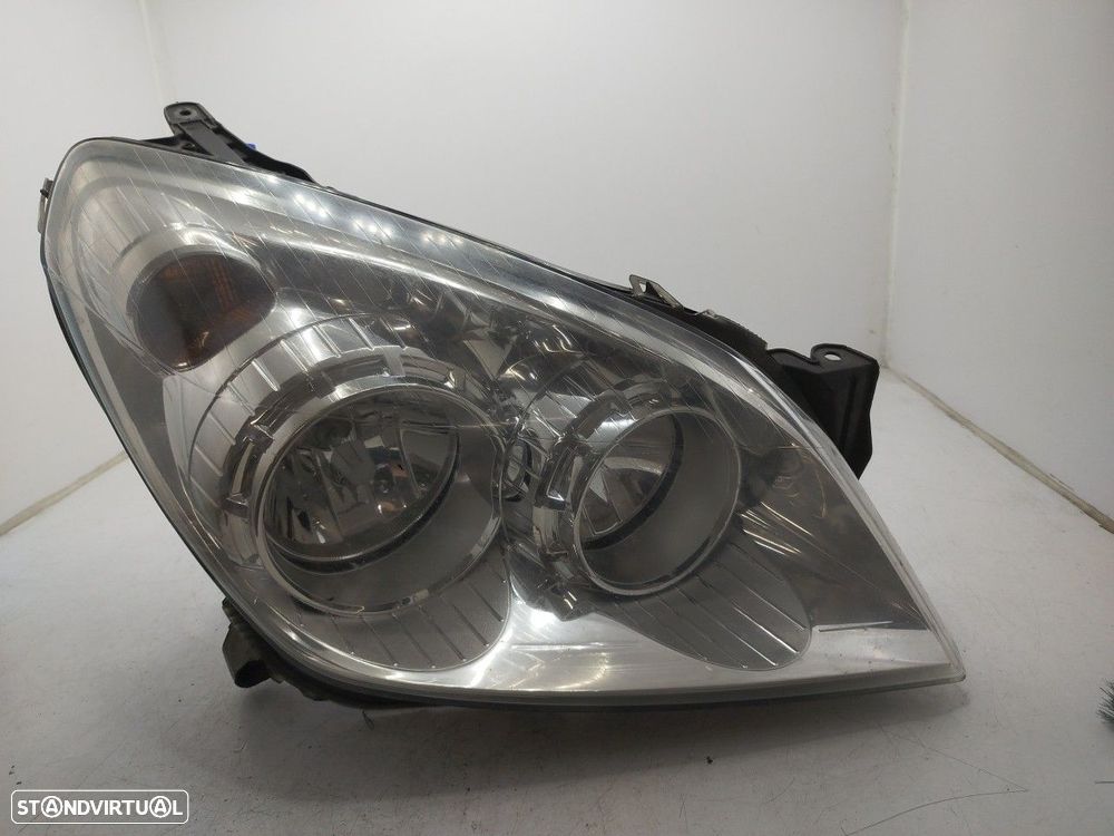 Farol/ Otica Dianteiro Dto Opel Astra H Caravan (L35) - 1