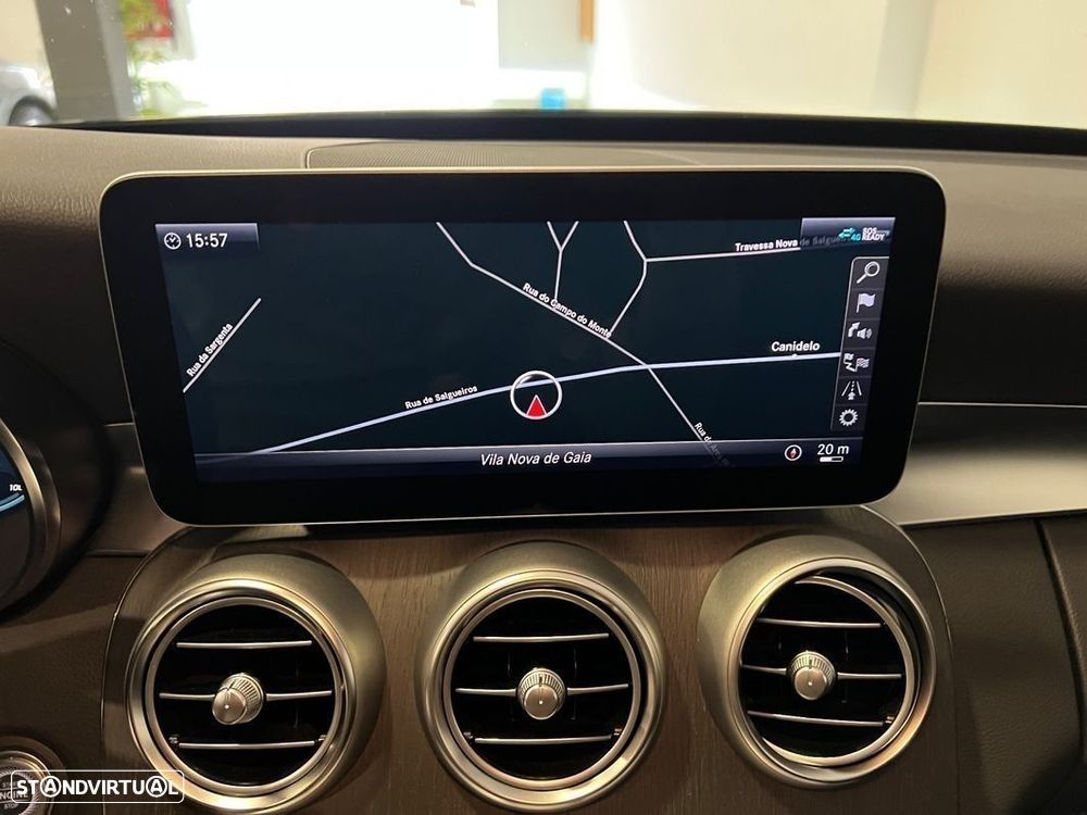 Mercedes-Benz C 300 de AMG Line - 14