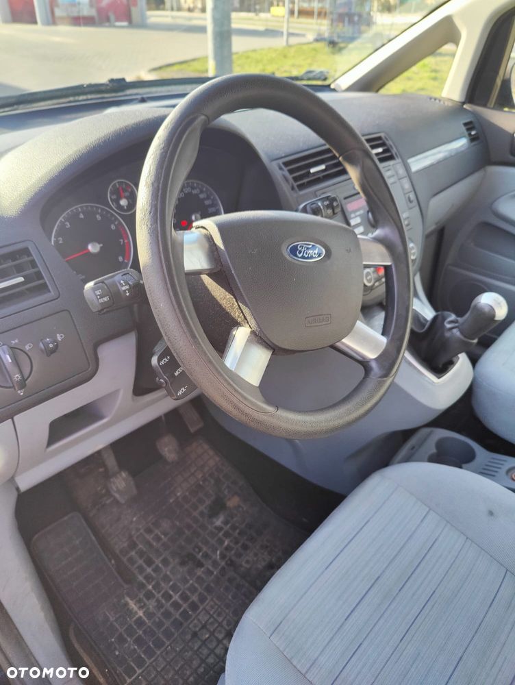 Ford C-MAX - 10